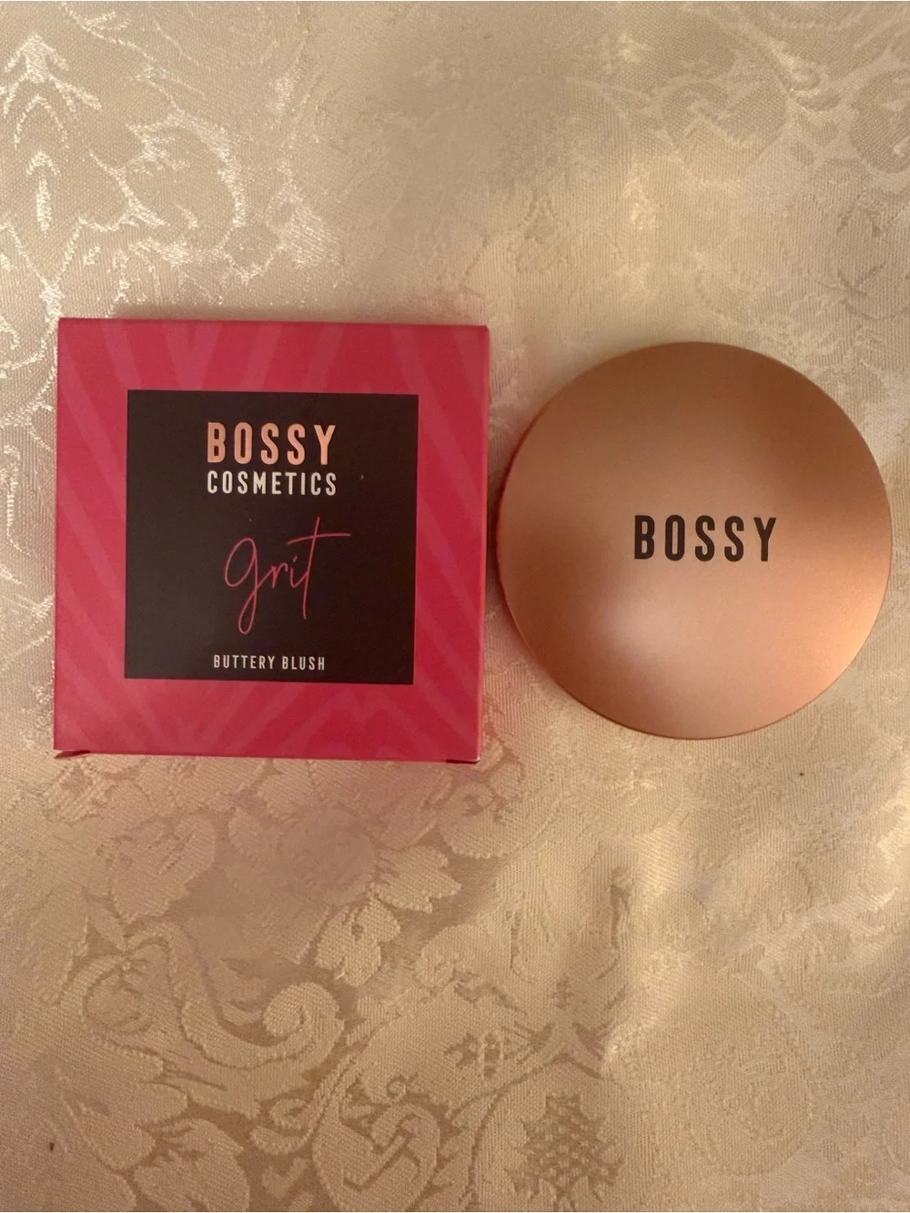 Boss vibrant hot